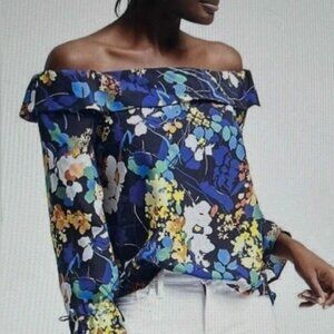 Floral off-the shoulder blouse